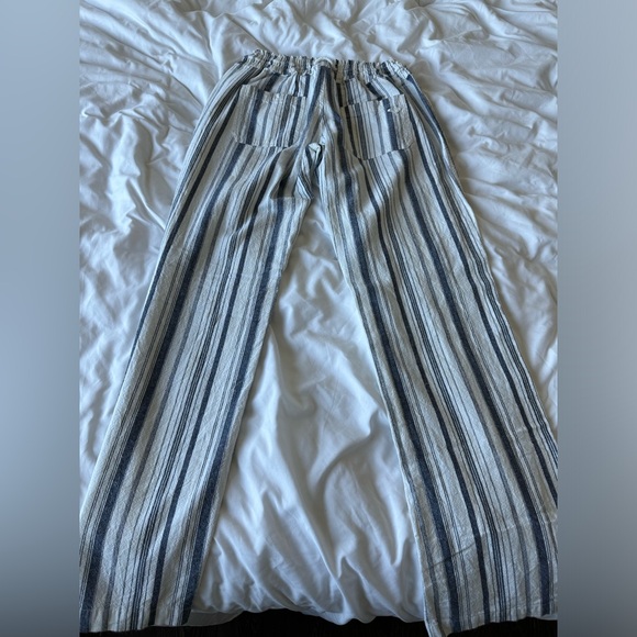 Roxy Beech Pants - Picture 2 of 6